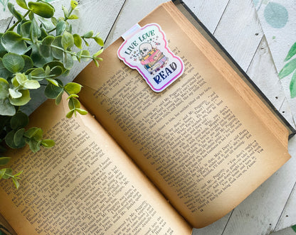 Live Love Read Books and Skull Magnetic Bookmark