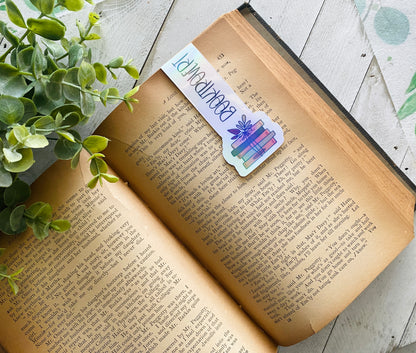 Booktrovert Book Stack Magnetic Bookmark