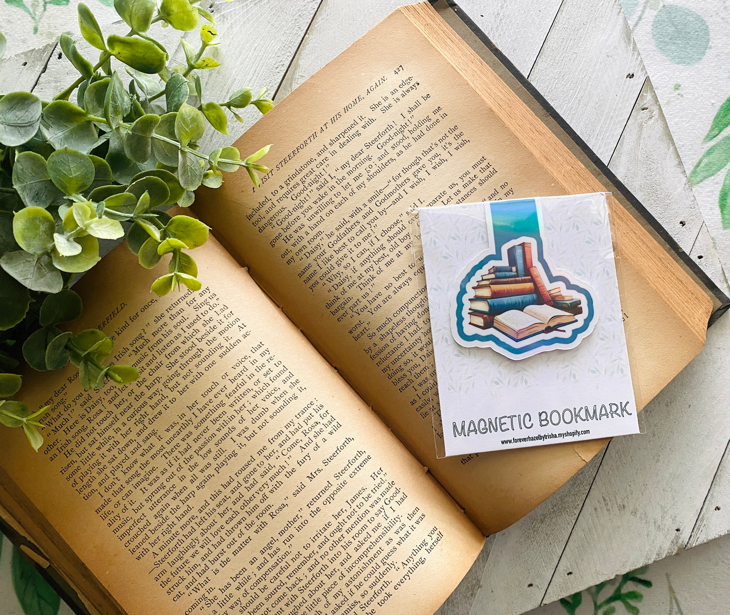 Book Stack Magnetic Bookmark