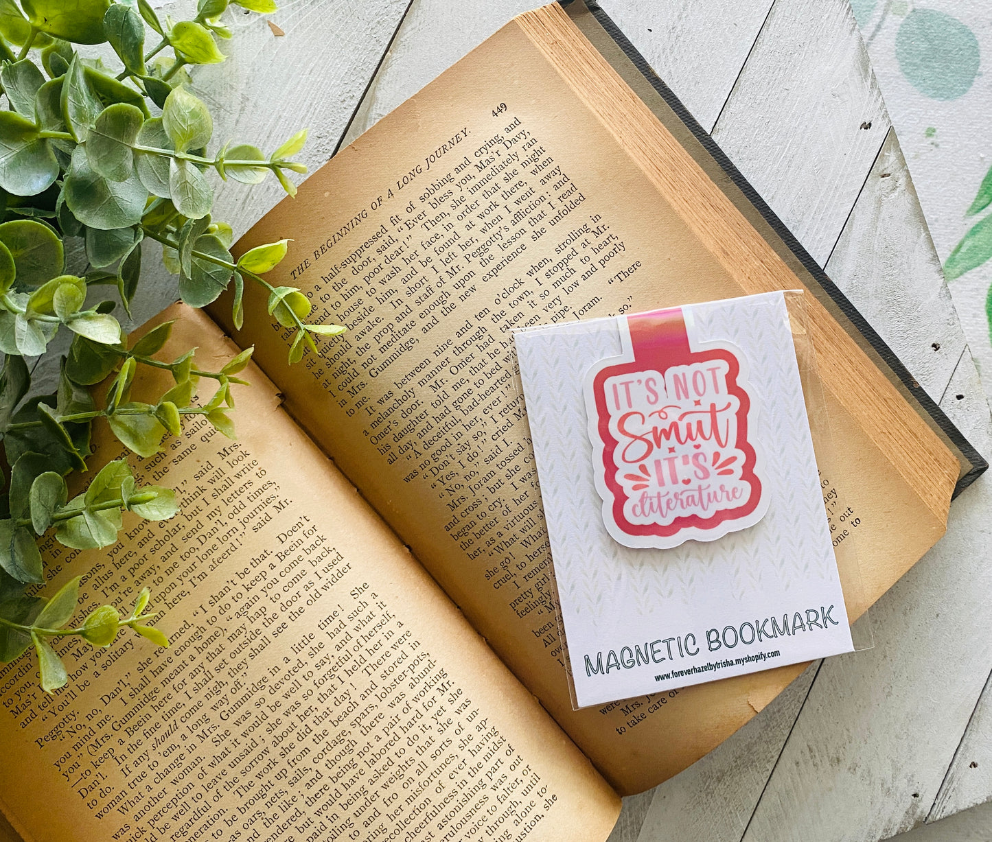 It's Not Smut, It's Cliterature Magnetic Bookmark