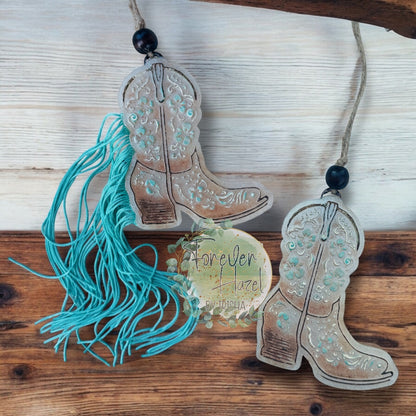 Distressed Western Freshie: Western Aroma Bead Air Fresheners