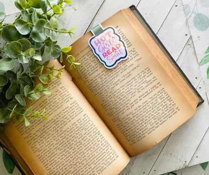 Hot Girls Read Smut Magnetic Bookmark