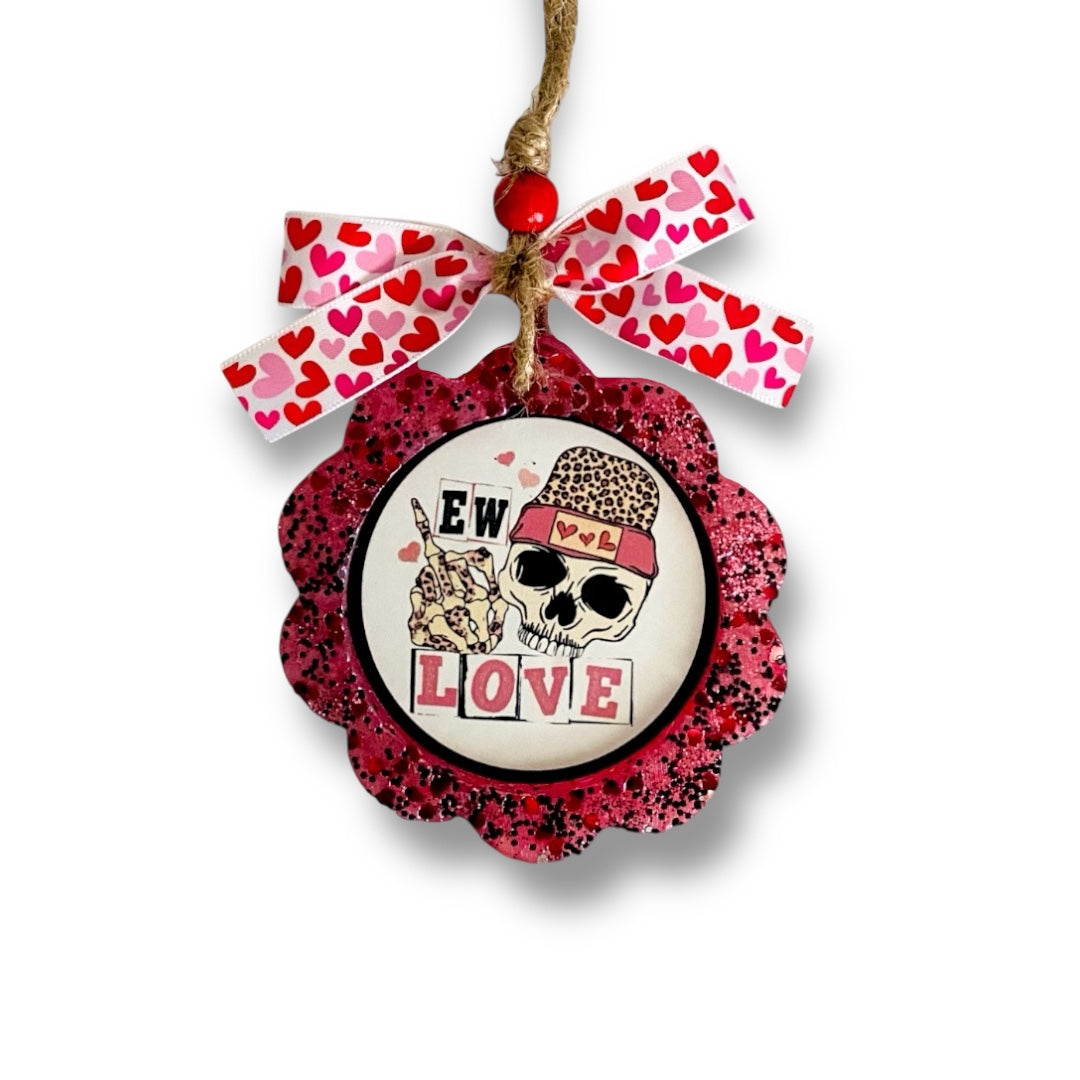 Anti Valentine’s Day Freshies