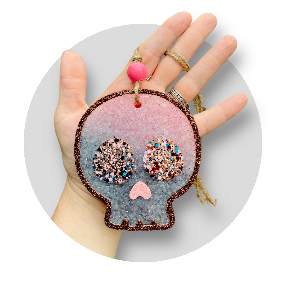 Glitzy Skelly Skull Freshie